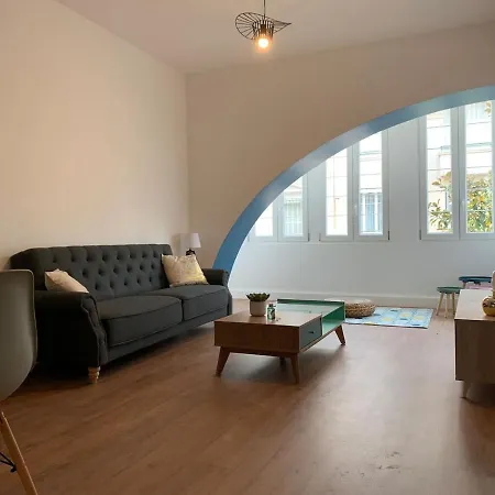 Appartement Elysee Palace H104 *